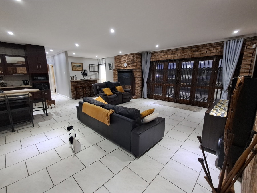 3 Bedroom Property for Sale in Vanes Estate Eastern Cape